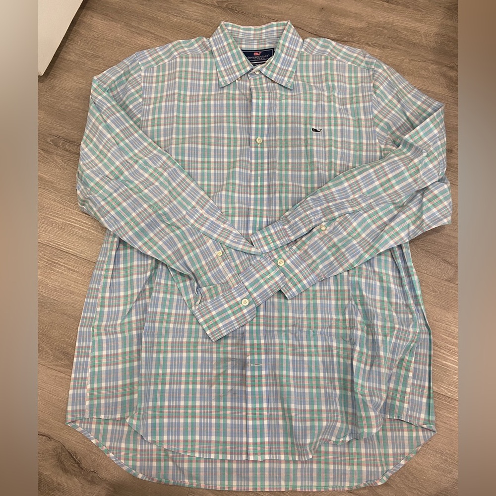 Men’s Vineyard Vines Button Down